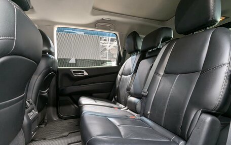 Nissan Pathfinder, 2015 год, 1 750 000 рублей, 40 фотография