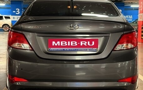 Hyundai Solaris II рестайлинг, 2016 год, 950 000 рублей, 5 фотография