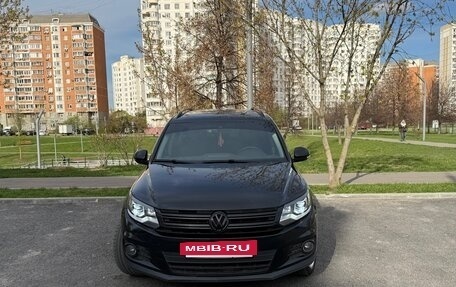 Volkswagen Tiguan I, 2012 год, 1 949 999 рублей, 2 фотография