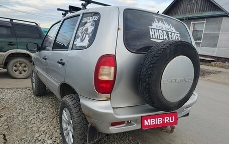 Chevrolet Niva I рестайлинг, 2004 год, 270 000 рублей, 4 фотография