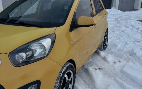 KIA Picanto II, 2011 год, 650 000 рублей, 3 фотография