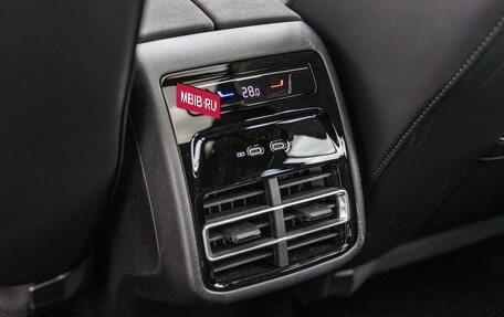 Volkswagen Tiguan, 2026 год, 4 824 000 рублей, 21 фотография