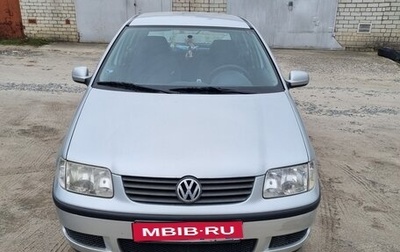 Volkswagen Polo III рестайлинг, 2001 год, 300 000 рублей, 1 фотография