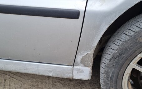 Volkswagen Polo III рестайлинг, 2001 год, 300 000 рублей, 15 фотография