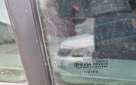 Volkswagen Polo III рестайлинг, 2001 год, 300 000 рублей, 24 фотография