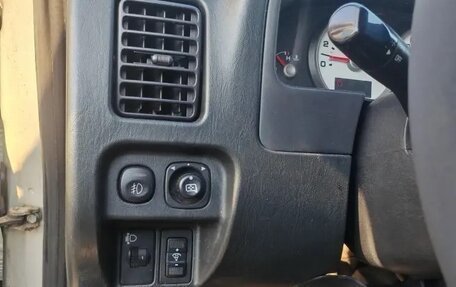 Ford Maverick, 2004 год, 640 000 рублей, 7 фотография