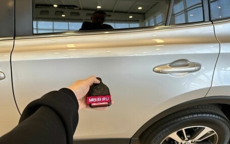 Toyota RAV4, 2016 год, 2 499 000 рублей, 22 фотография