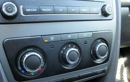 Skoda Octavia, 2010 год, 700 000 рублей, 16 фотография