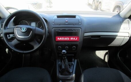 Skoda Octavia, 2010 год, 700 000 рублей, 13 фотография