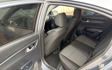 KIA Rio IV, 2017 год, 990 000 рублей, 17 фотография