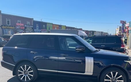 Land Rover Range Rover IV рестайлинг, 2015 год, 3 950 000 рублей, 2 фотография