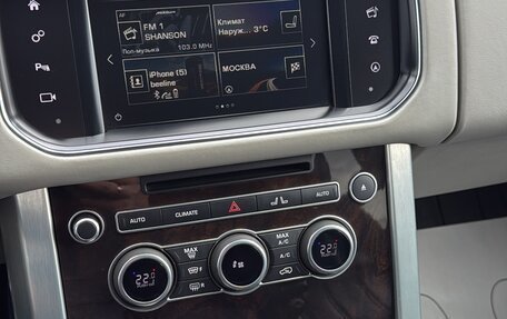 Land Rover Range Rover IV рестайлинг, 2015 год, 3 950 000 рублей, 13 фотография