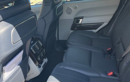 Land Rover Range Rover IV рестайлинг, 2015 год, 3 950 000 рублей, 11 фотография