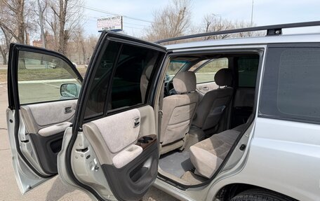 Toyota Kluger I, 2001 год, 1 000 000 рублей, 14 фотография