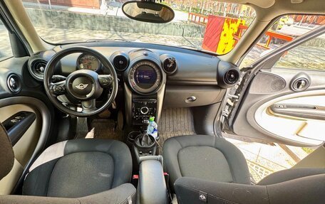 MINI Countryman I (R60), 2016 год, 1 500 000 рублей, 3 фотография