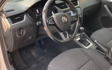 Skoda Octavia, 2015 год, 1 550 000 рублей, 13 фотография