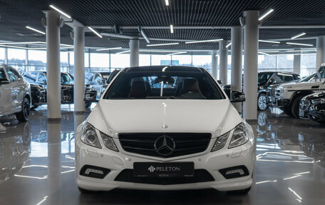 Mercedes-Benz E-Класс, 2011 год, 1 470 000 рублей, 3 фотография