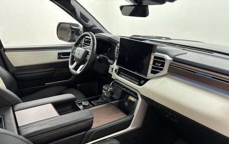 Toyota Tundra, 2023 год, 6 700 000 рублей, 12 фотография