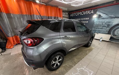 Renault Kaptur I рестайлинг, 2021 год, 1 650 000 рублей, 9 фотография
