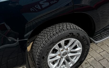 Toyota Land Cruiser Prado 150 рестайлинг 2, 2018 год, 5 000 000 рублей, 16 фотография