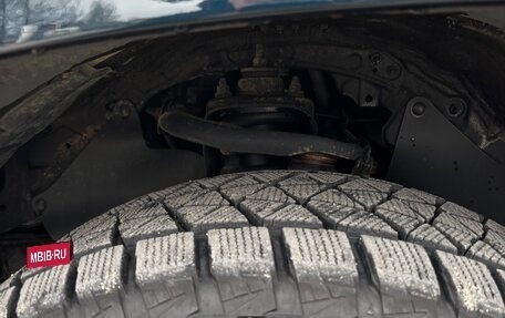 Toyota Land Cruiser Prado 150 рестайлинг 2, 2018 год, 5 000 000 рублей, 13 фотография