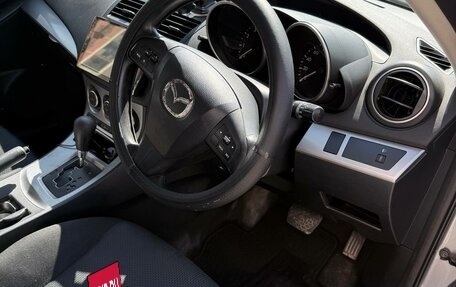 Mazda Axela, 2011 год, 930 000 рублей, 8 фотография