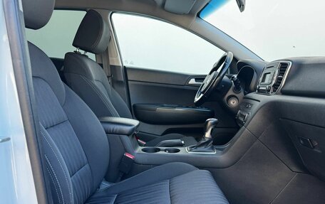 KIA Sportage IV рестайлинг, 2017 год, 1 900 000 рублей, 10 фотография