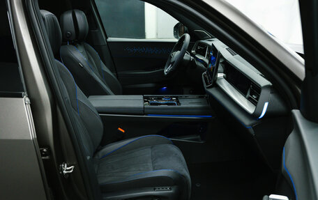 Volkswagen Teramont, 2025 год, 6 300 000 рублей, 23 фотография