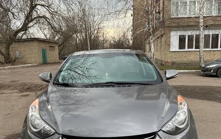 Hyundai Elantra V, 2011 год, 950 000 рублей, 1 фотография