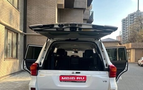 Toyota Land Cruiser 200, 2012 год, 3 200 000 рублей, 5 фотография