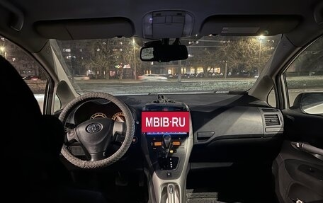 Toyota Auris II, 2008 год, 600 000 рублей, 7 фотография