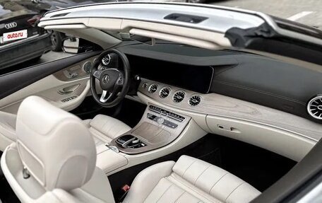 Mercedes-Benz E-Класс, 2018 год, 5 800 000 рублей, 24 фотография