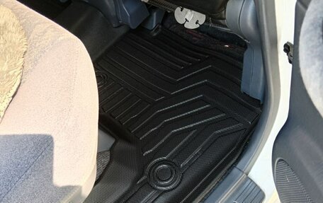 Toyota Land Cruiser Prado 90 рестайлинг, 1998 год, 2 330 000 рублей, 21 фотография