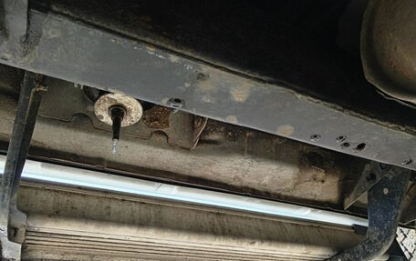 Toyota Land Cruiser Prado 90 рестайлинг, 1998 год, 2 330 000 рублей, 13 фотография