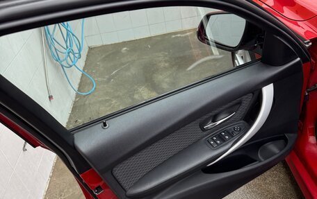 BMW 3 серия, 2015 год, 2 010 000 рублей, 18 фотография