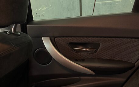 BMW 3 серия, 2015 год, 2 010 000 рублей, 29 фотография