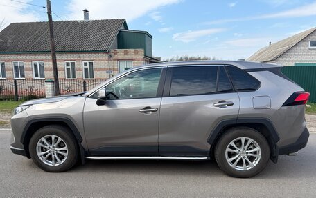 Toyota RAV4, 2021 год, 3 290 000 рублей, 3 фотография