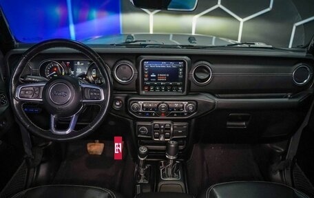 Jeep Wrangler, 2021 год, 6 300 000 рублей, 12 фотография