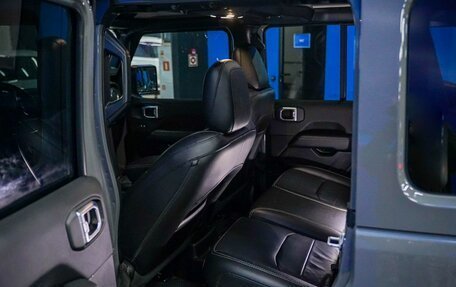 Jeep Wrangler, 2021 год, 6 300 000 рублей, 14 фотография