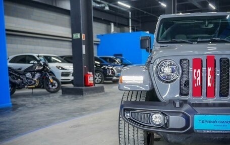 Jeep Wrangler, 2021 год, 6 300 000 рублей, 32 фотография