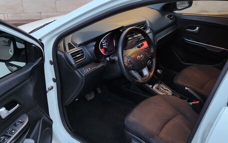 KIA Rio III рестайлинг, 2013 год, 600 000 рублей, 7 фотография