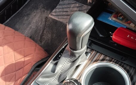 Toyota Camry, 2019 год, 3 300 000 рублей, 17 фотография