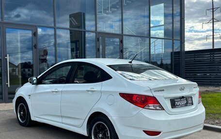 Hyundai Solaris II рестайлинг, 2011 год, 675 000 рублей, 4 фотография