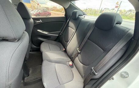 Hyundai Solaris II рестайлинг, 2011 год, 675 000 рублей, 15 фотография