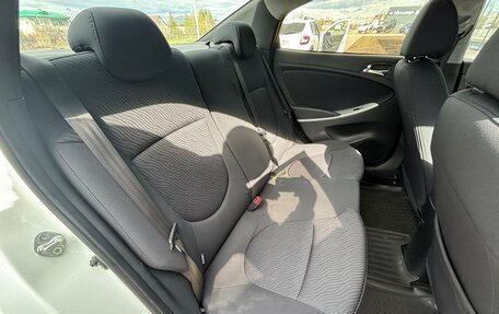 Hyundai Solaris II рестайлинг, 2011 год, 675 000 рублей, 16 фотография