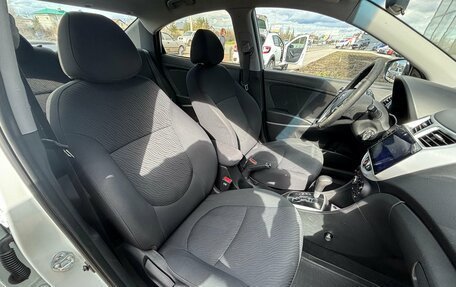 Hyundai Solaris II рестайлинг, 2011 год, 675 000 рублей, 17 фотография