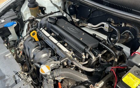 Hyundai Solaris II рестайлинг, 2011 год, 675 000 рублей, 22 фотография