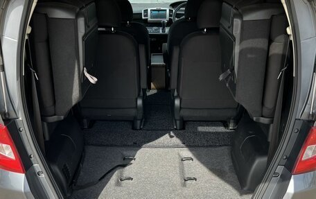 Honda Freed I, 2010 год, 930 000 рублей, 15 фотография