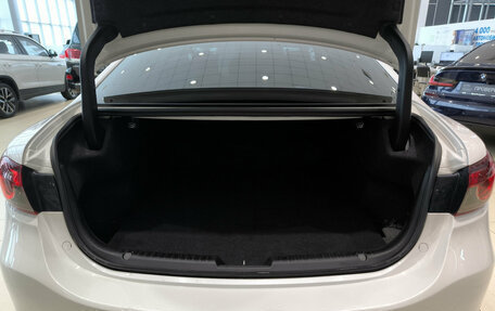 Mazda 6, 2018 год, 2 080 000 рублей, 10 фотография