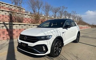 Volkswagen T-Roc I, 2023 год, 1 870 000 рублей, 1 фотография